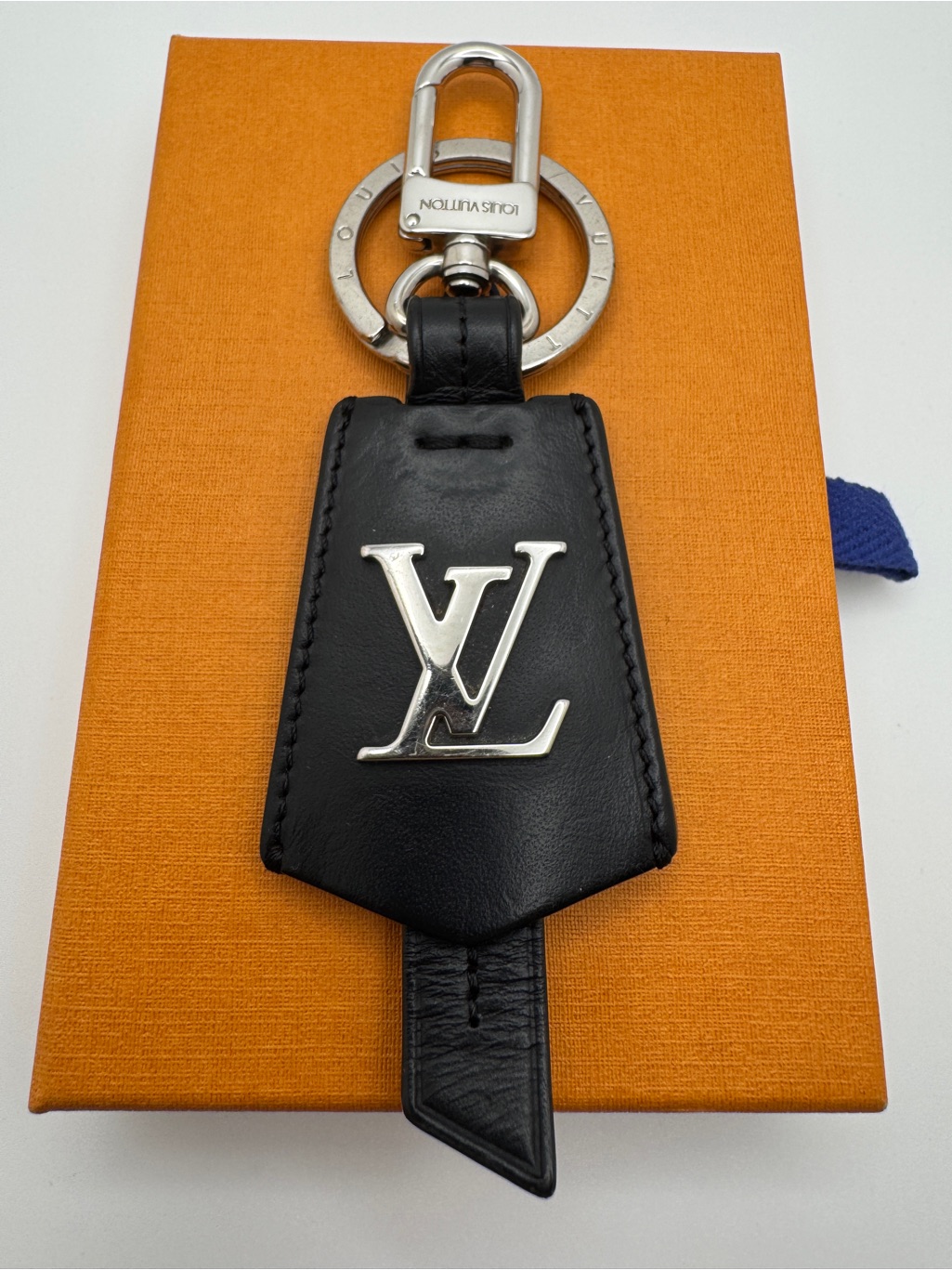 Louis Vuitton Lv Black Leather Key Fob Holder / Bag Charm With Silver Hardware
